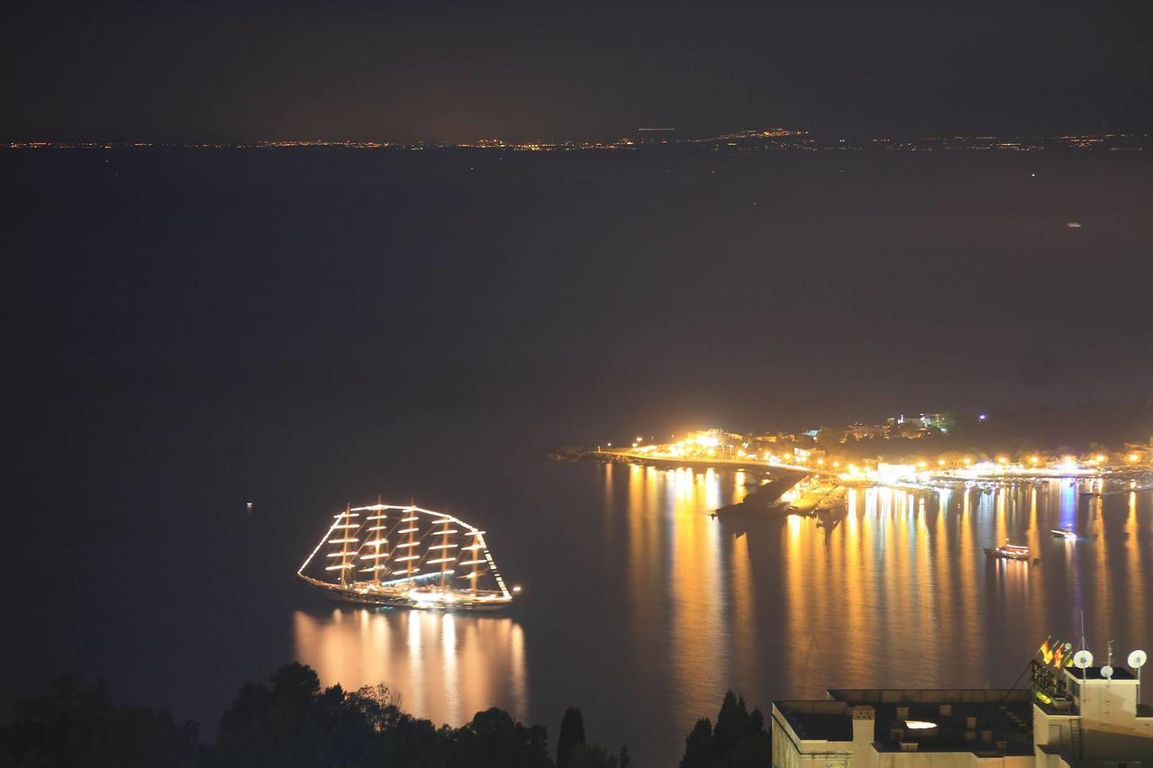 B&B Fragranza Di Sicilia Giardini Naxos Luaran gambar