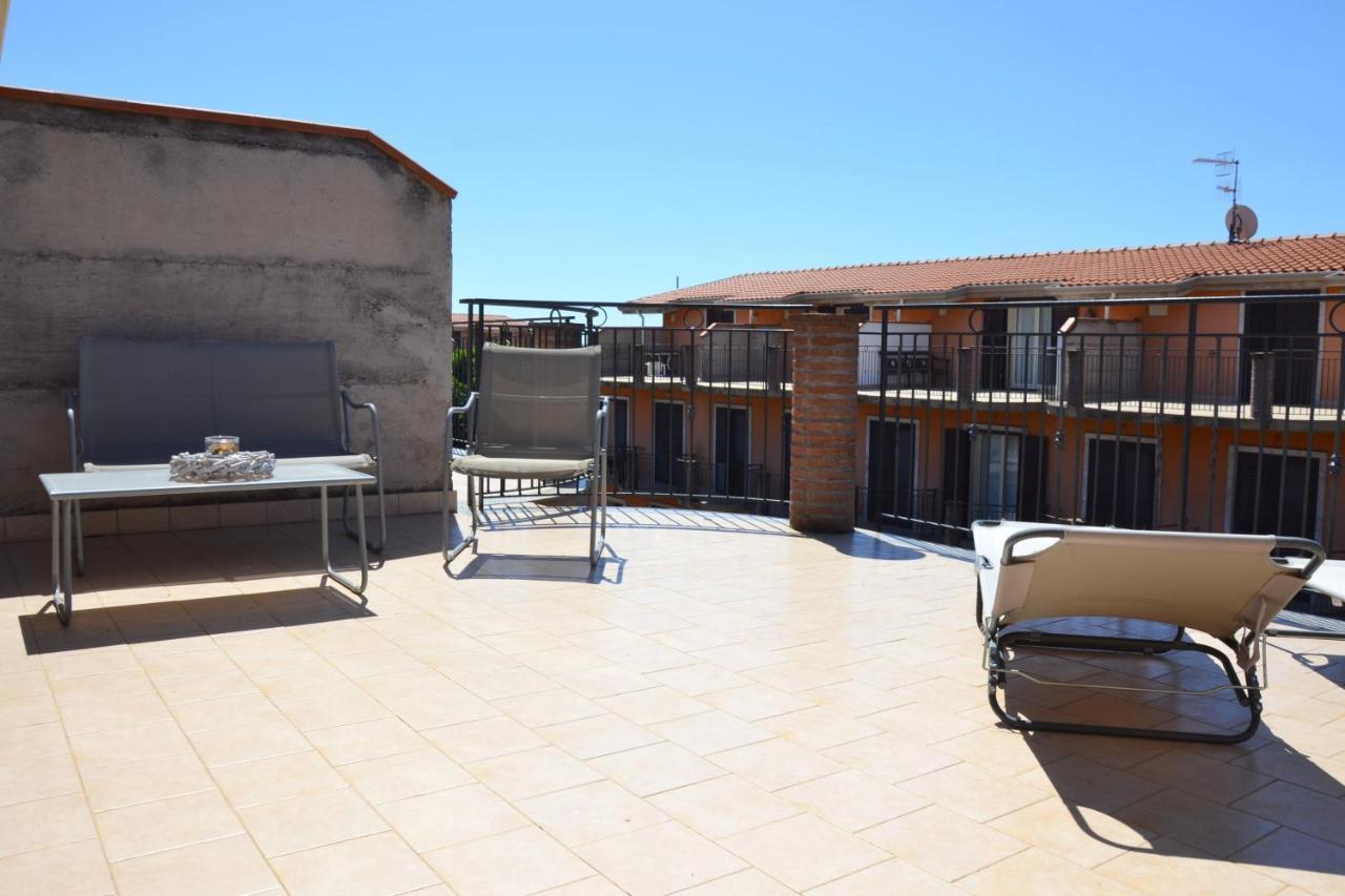 B&B Fragranza Di Sicilia Giardini Naxos Luaran gambar